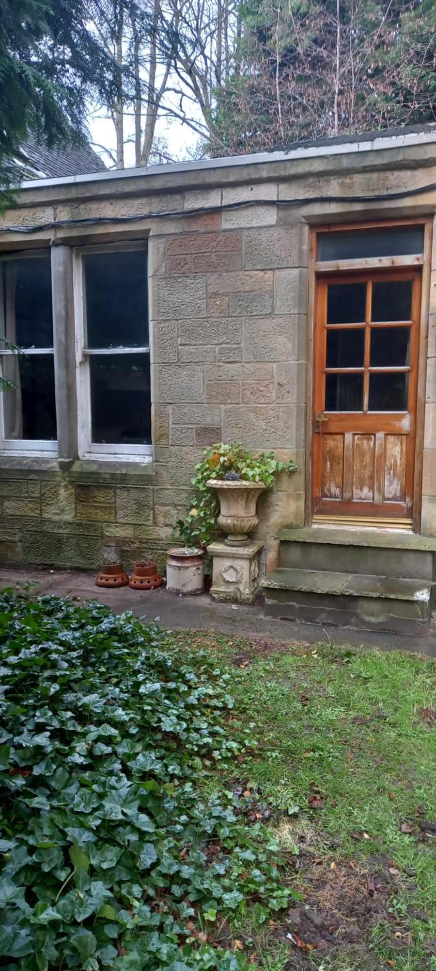 Newhall Glasgow Bagian luar foto