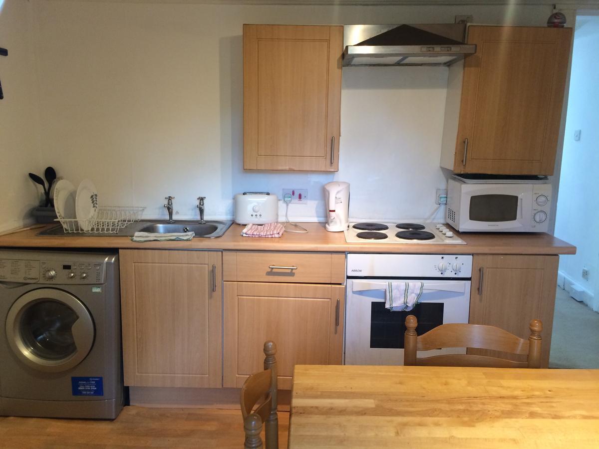 Newhall Glasgow Bagian luar foto